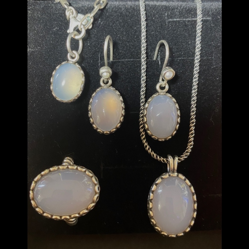 Meet your Posher, Edi